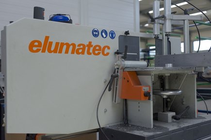 Nejmodernější obráběcí stroje elumatec AG